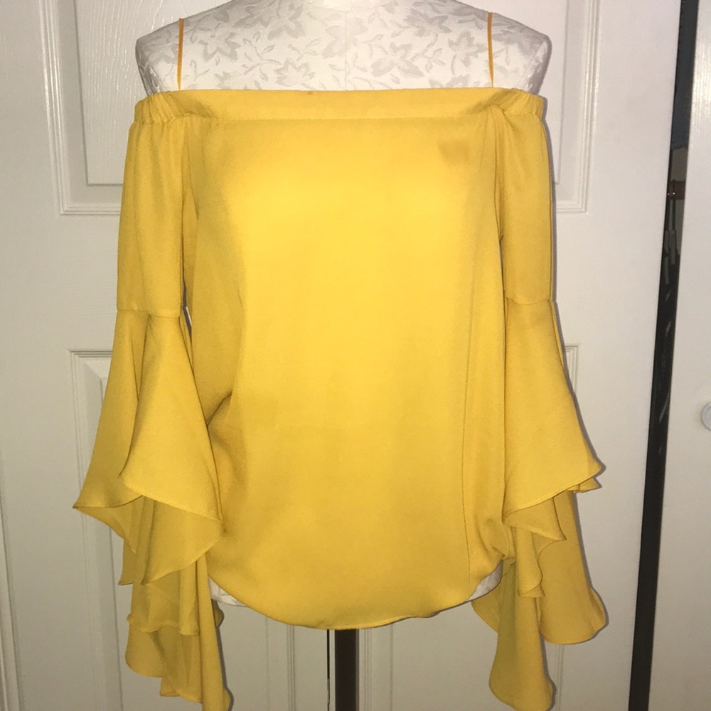 Rose & Liv Top